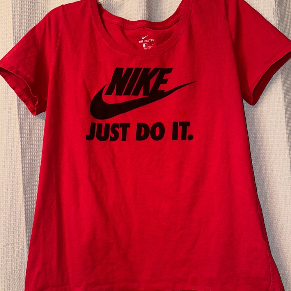 Nike Tee